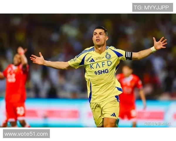 全球足坛十大球星背后隐藏的传奇故事与号码象征意义解析