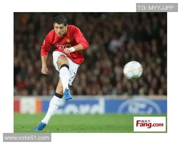 足球球星风采:聚焦明星球员独特魅力与精彩瞬间 足球球星风采:聚焦明星球员独特魅力与精彩瞬间